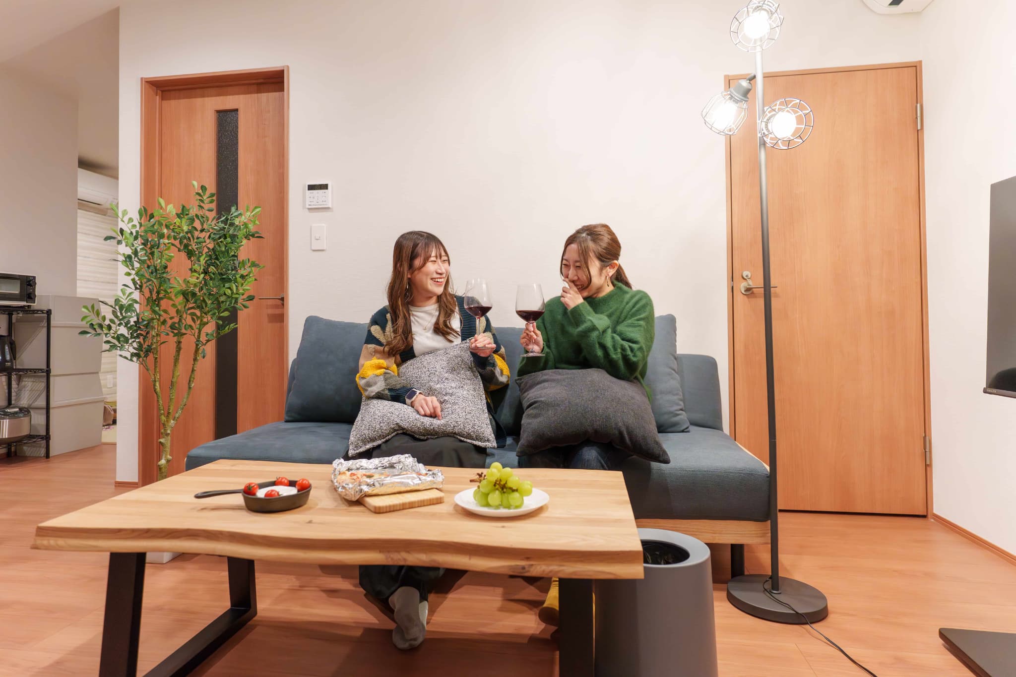 A group stay experience at Varie Sky Fuji Terrace