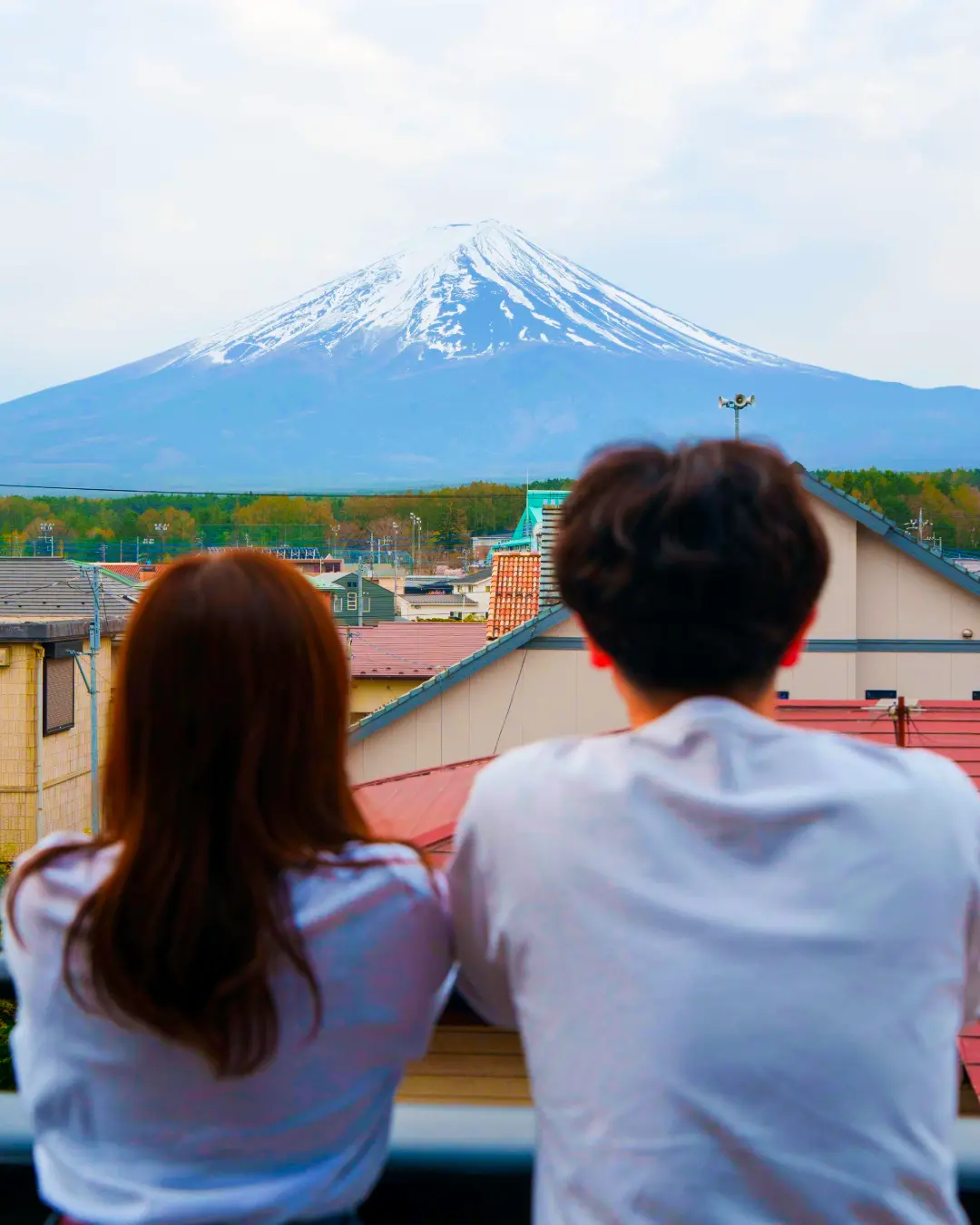 天空のソラテラスのテラスから富士山を眺める時間