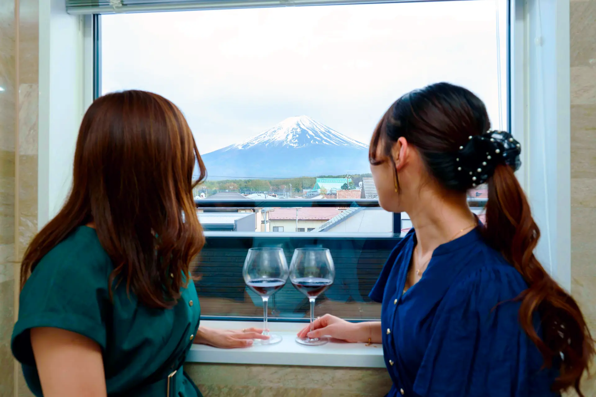 夜へ向かう空と富士山